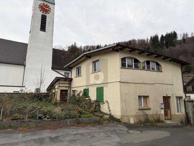 Einfamilienhaus kaufen in Azmoos, Wartau