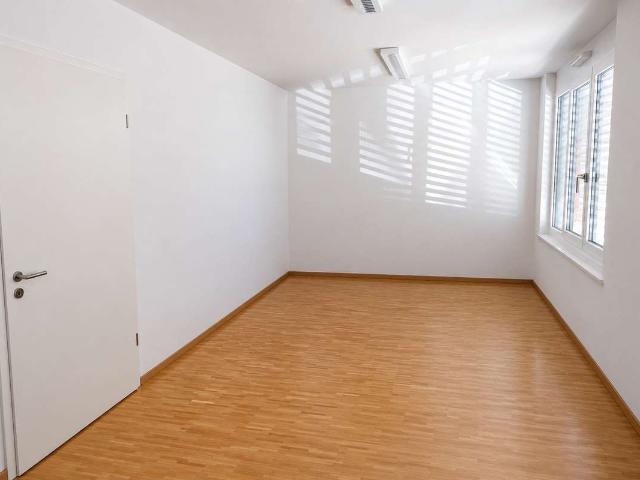Büro kaufen in Karlsruhe