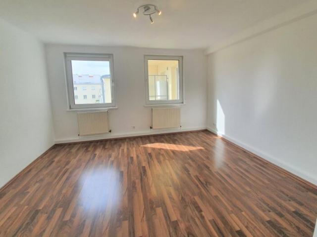 Dachgeschosswohnung kaufen in Wien