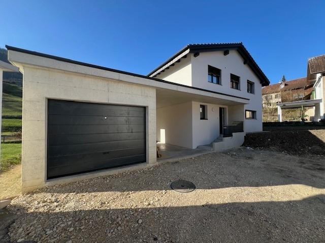 Einfamilienhaus kaufen in Court, Bern