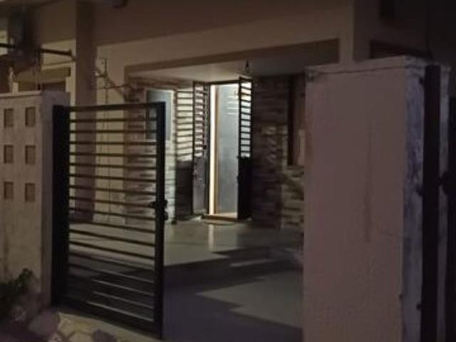 Flat for rent in Ahmadabad, Gujarat