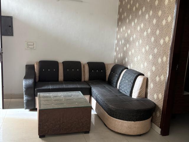 Flat for rent in Zirakpur, Punjab