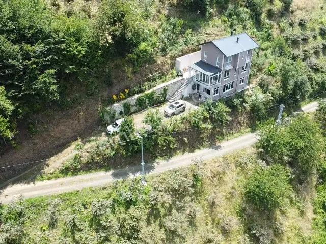 Mersin, Akçaabat içerisinde satılık Villa