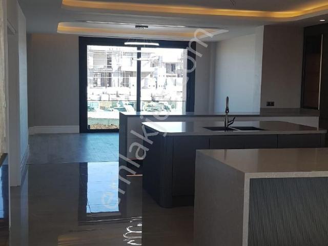 Sur içerisinde kiralık Villa