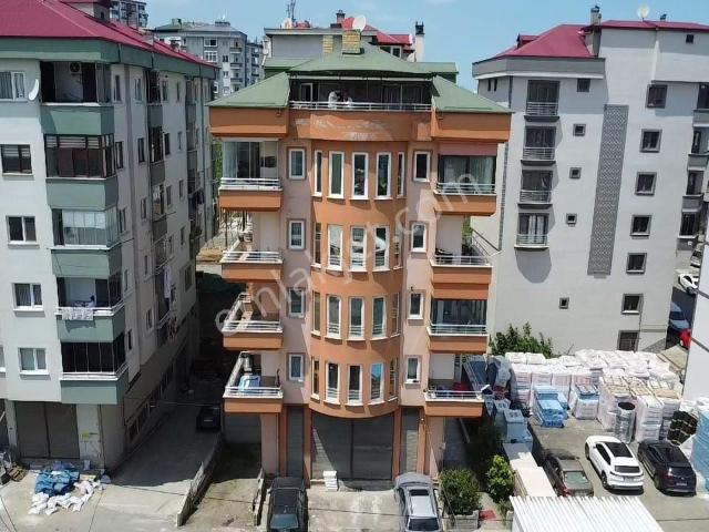 Akçaabat, Trabzon içerisinde satılık Bina