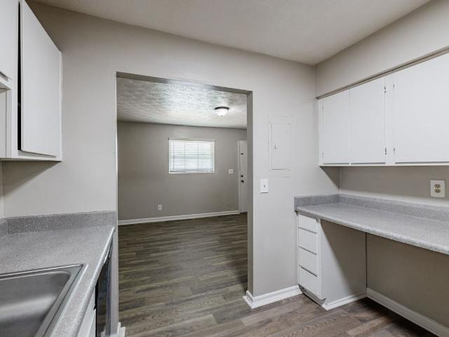 Apartment for rent in Union City, Georgia