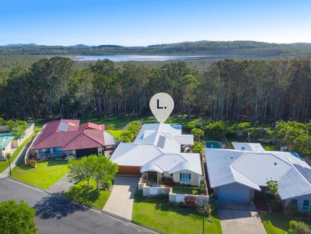 House for sale in Lake Cathie, New South Wales