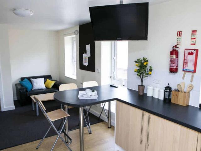 Room for rent in Elmfield, Leicestershire
