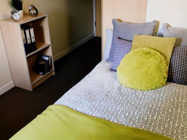 Room for rent in Great Horton, West Yorkshire