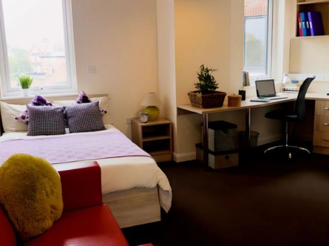 Studio for rent in Plungington, Higher Bartle