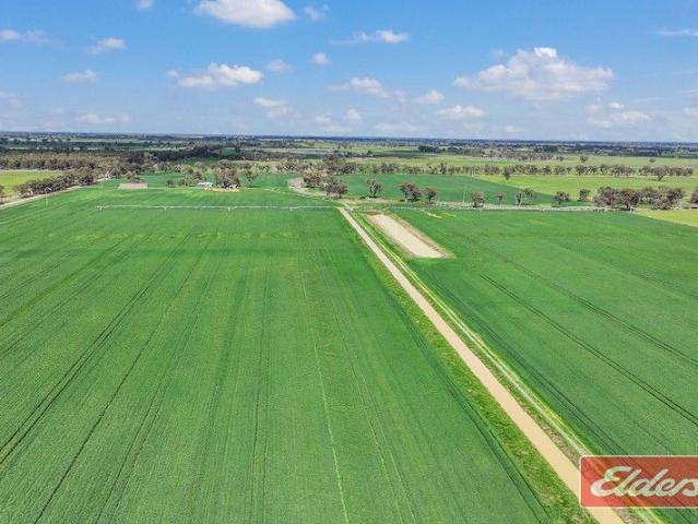 Cottage for sale in Lancaster, Victoria