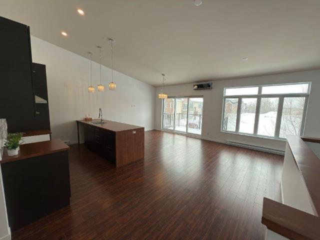 Apartment for rent in Les Appalaches, Quebec