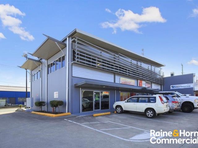 Office for rent in Toombul, Queensland