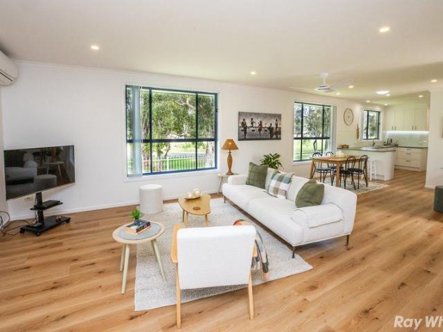 Villa for sale in Forster, Mid-Coast Council