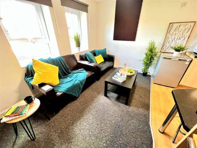 Room for rent in Elmfield, Leicestershire