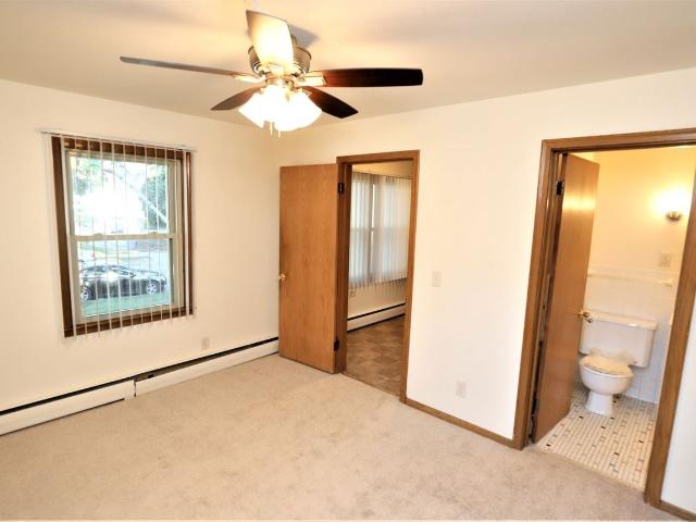 Apartment for rent in Hennepin, Minnesota