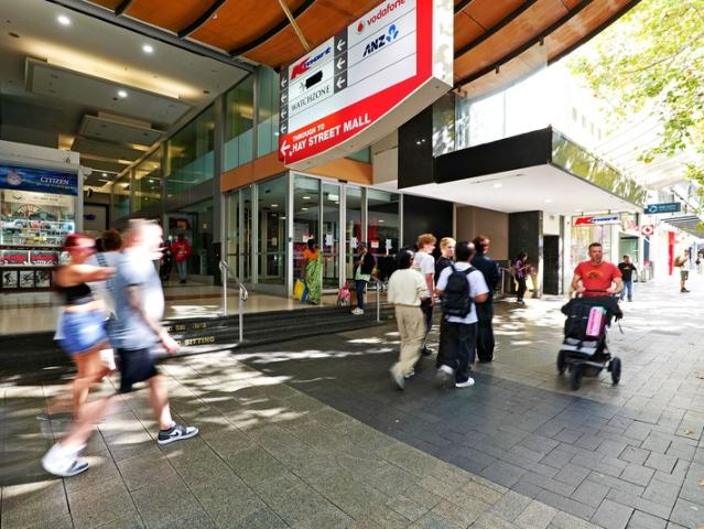 Retail for rent in Cockburn, Western Australia