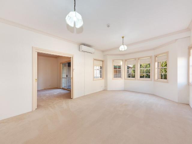 Villa for sale in Willoughby, New South Wales