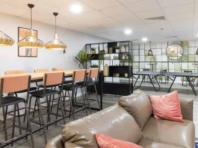 Studio for rent in Highfields, Old Wharf