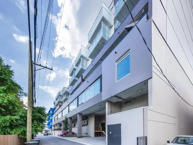 Apartment for rent in Sapperton, New Westminster