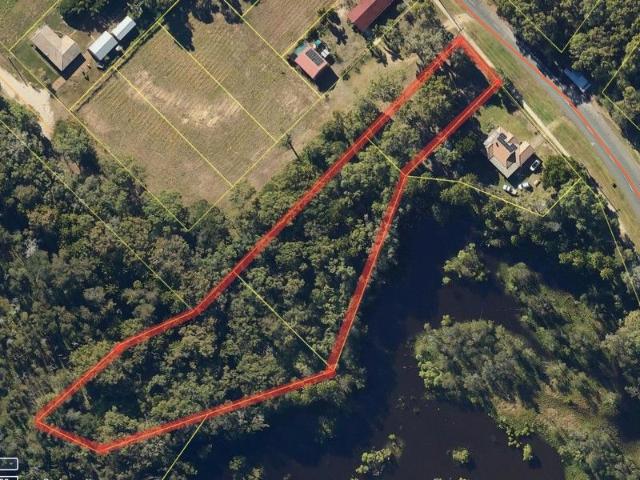 Land for sale in Moore Park Beach, Queensland