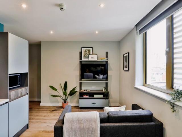 Apartment for rent in Spike Island, Feckenham