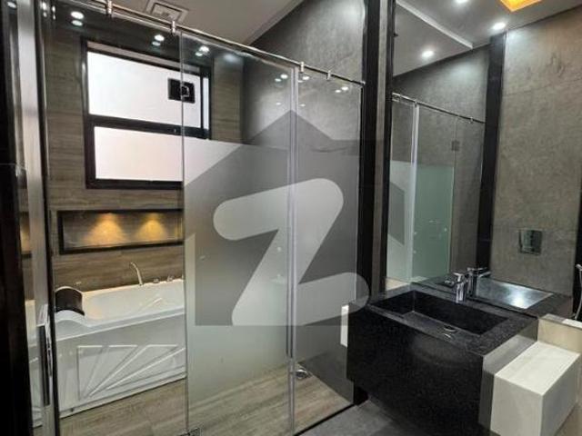 House for sale in Faisalabad, Islamabad Capital Territory