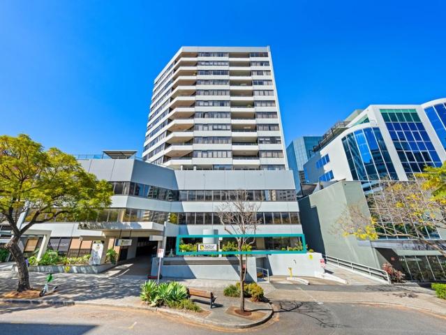 Office for rent in Toombul, Queensland