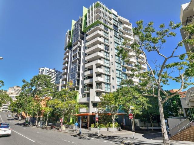 Apartment for rent in Toombul, Queensland