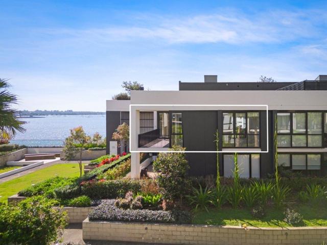 Apartment for sale in Sutherland, New South Wales