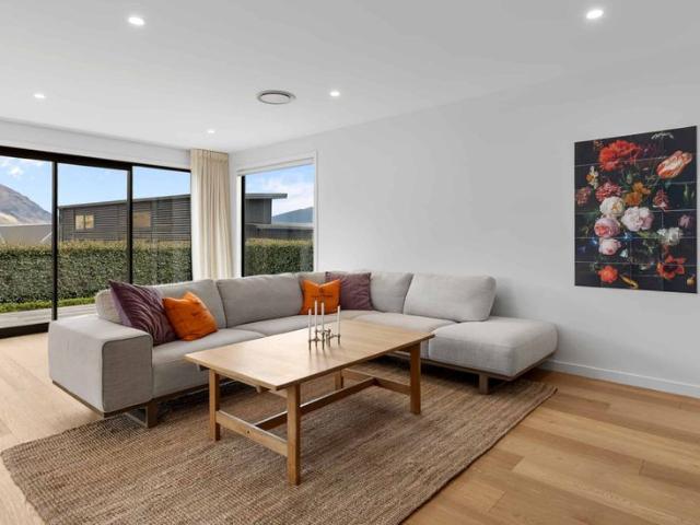 House for rent in Otakou