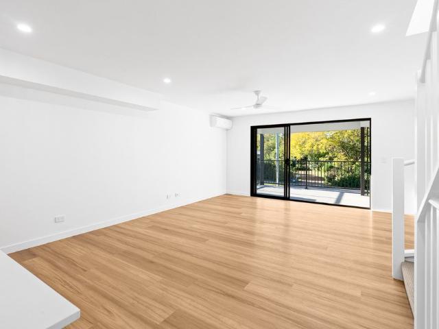 Townhouse for rent in Toombul, Queensland