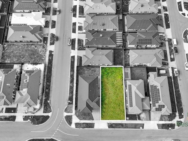 Land for sale in Beveridge, Victoria
