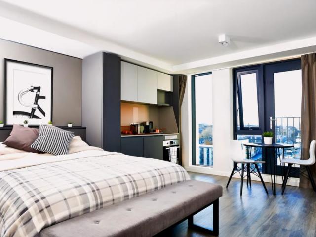 Studio for rent in Scotland