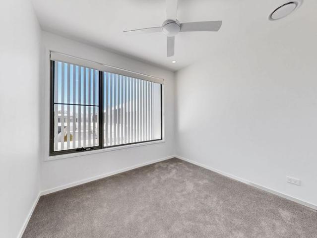 Townhouse for rent in Toombul, Queensland