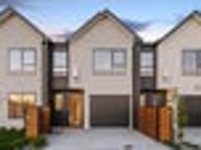 Townhouse for sale in Waitoki, Rodney