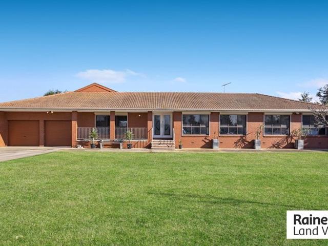 Property for sale in Lara, Victoria