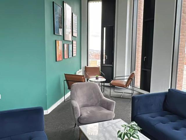 Studio for rent in St Ann's, Haddon