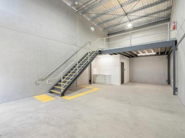 Warehouse for rent in Heatherbrae, Newcastle-Maitland
