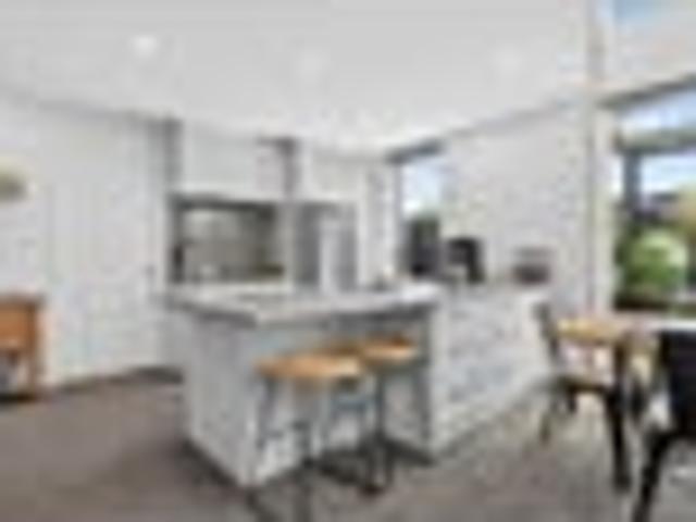 Apartment for sale in Days Bay, Wellington