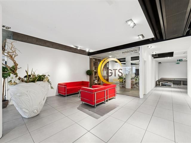 Büro mieten in Crissier, Waadt