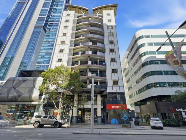 Apartment for sale in Cockburn, Western Australia