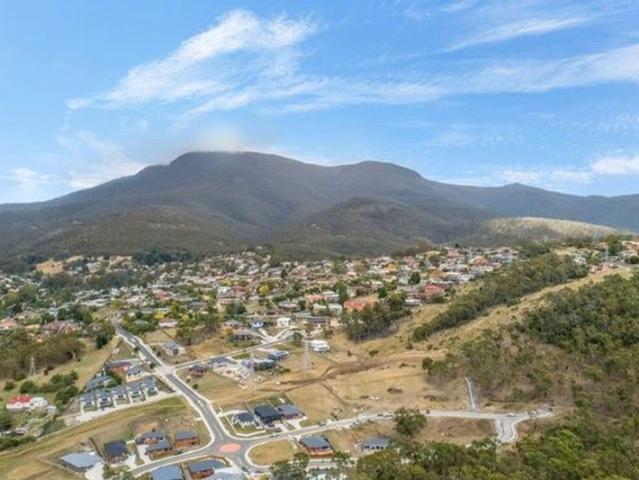Land for sale in Lenah Valley