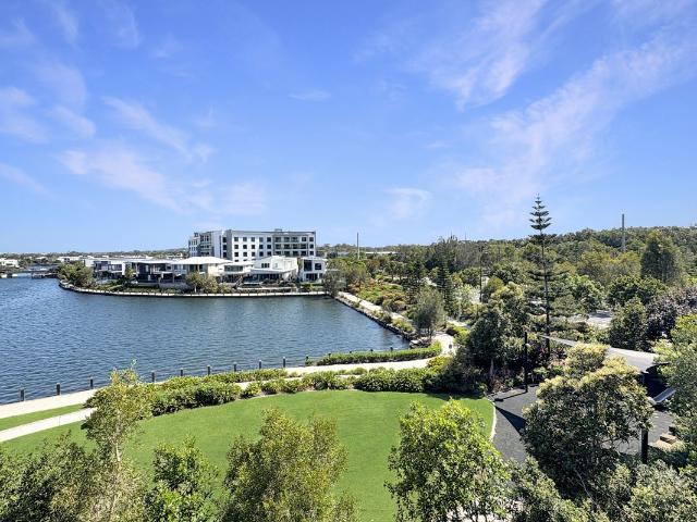 Apartment for sale in Kings Creek, Queensland