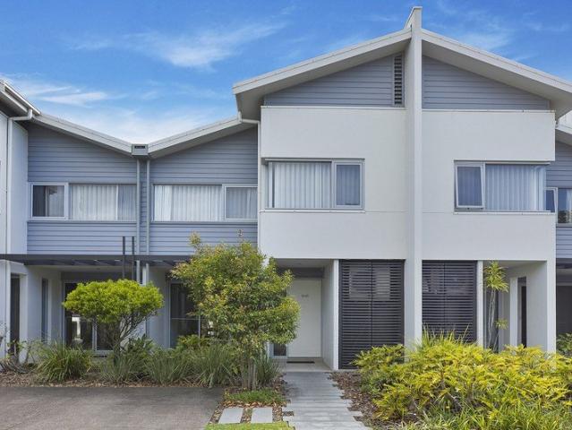 Townhouse for sale in Magenta, New South Wales