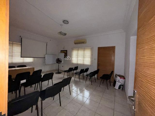 Duplex for rent in Eti Osa, Lagos