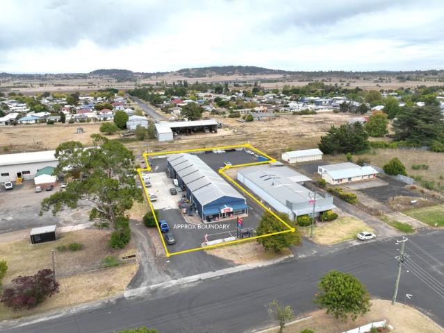 Warehouse for sale in Glen Innes, New South Wales