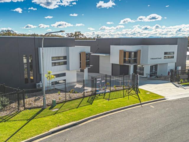 Warehouse for rent in Huskisson, New South Wales
