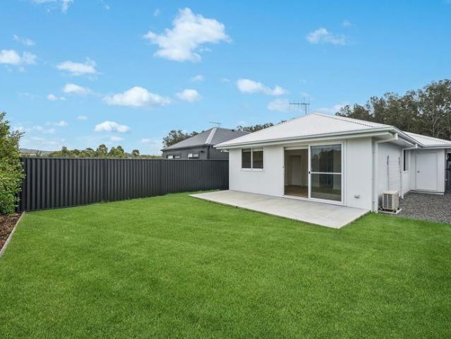 House for rent in Lake Cathie, Port Macquarie-Hastings Council