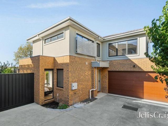 Townhouse for sale in Camerons Creek, Victoria
